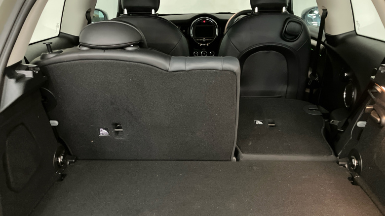 MINI Hatchback 2.0 Cooper S Exclusive II 3dr Auto Petrol Hatchback